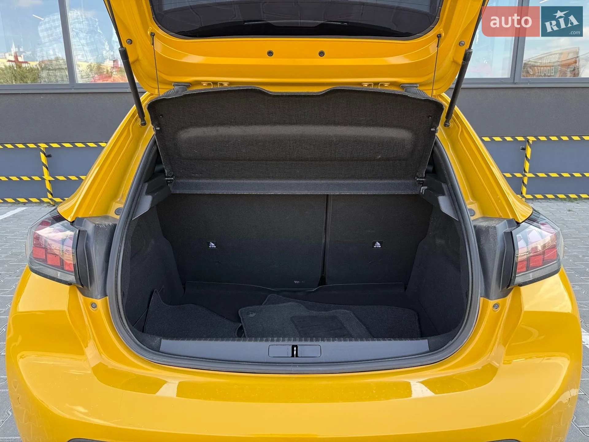 2021 Peugeot 208 - мініатюра 19