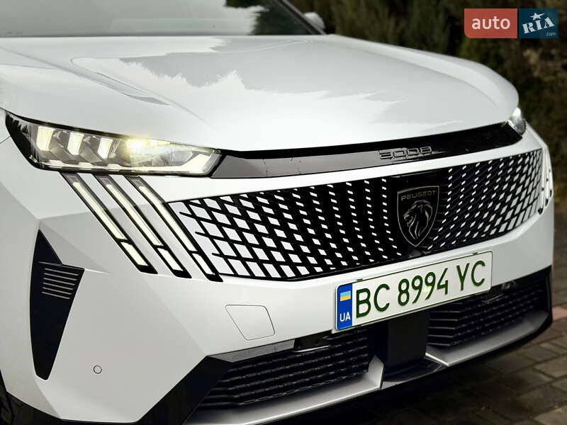 Внедорожник / Кроссовер Peugeot e-3008 2024 в Самборе