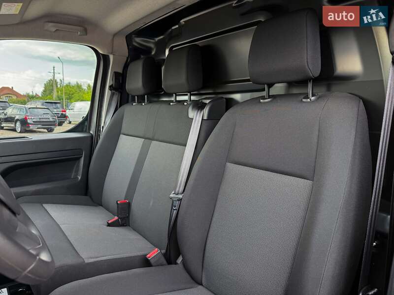 Грузовой фургон Peugeot e-Expert 2024 в Луцке