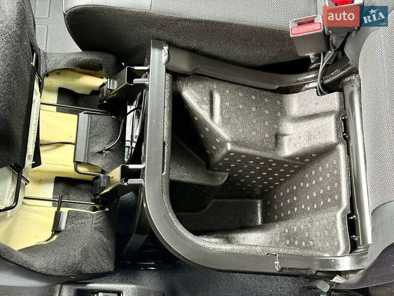 Грузовой фургон Peugeot e-Expert 2021 в Самборе