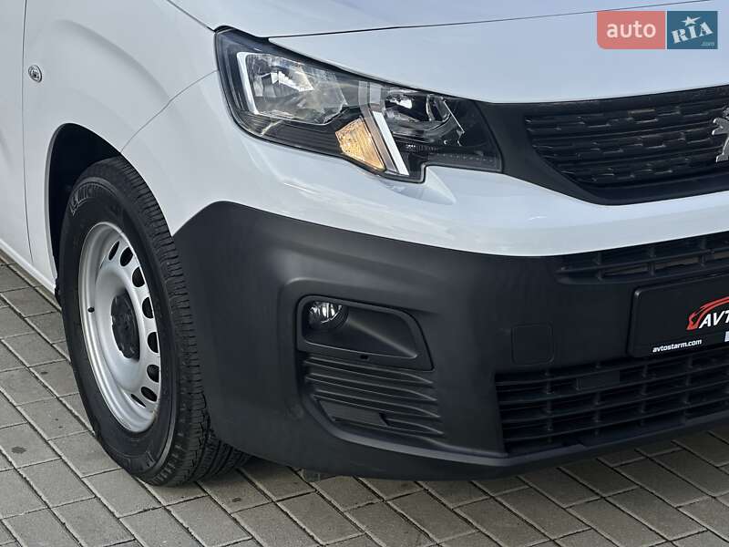 Вантажний фургон Peugeot E-Partner 2024 в Мукачевому