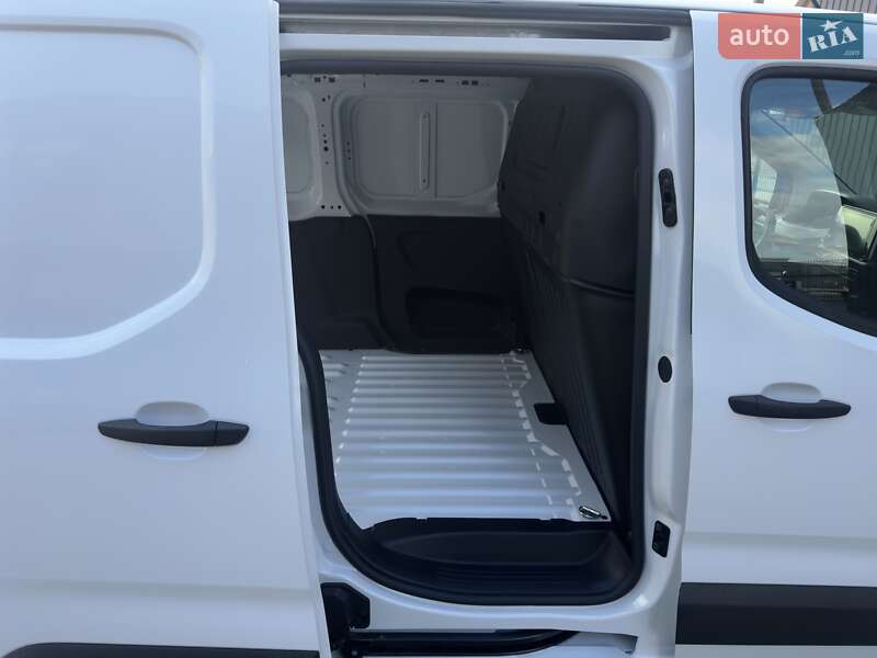 Вантажний фургон Peugeot E-Partner 2024 в Мукачевому