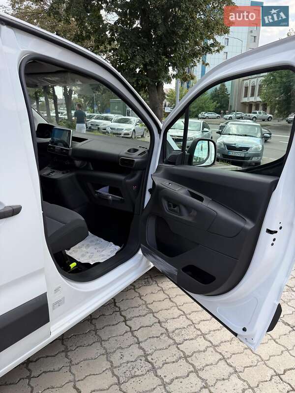 Вантажний фургон Peugeot E-Partner 2024 в Києві фото 18 Вантажний фургон Peugeot E-Partner 2024 в Києві