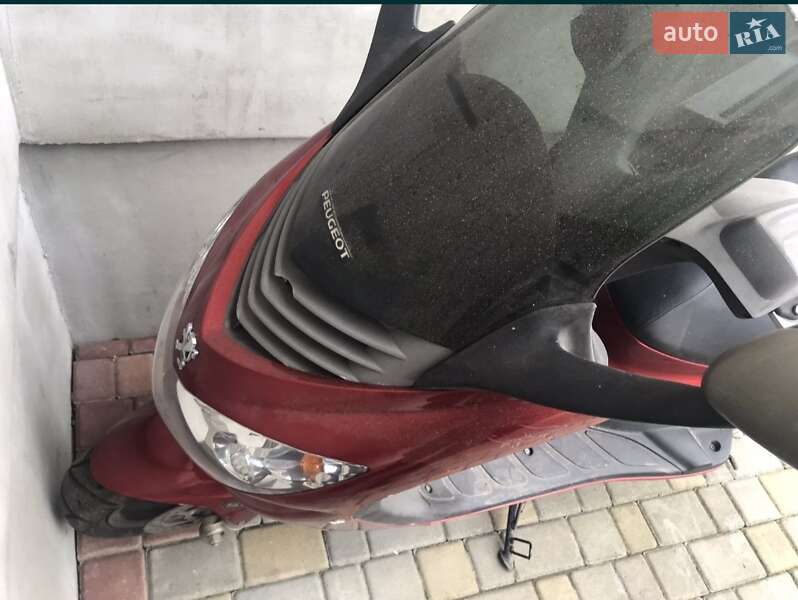 Максі-скутер Peugeot Elystar 2008 в Калуші