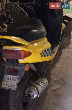 Боббер Peugeot Elystar 2012 в Ровно