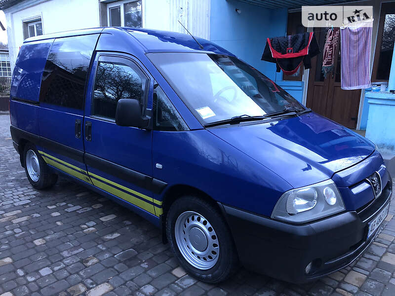 Peugeot Expert пасс.