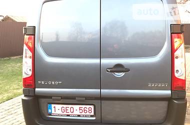 Грузопассажирский фургон Peugeot Expert 2015 в Киеве