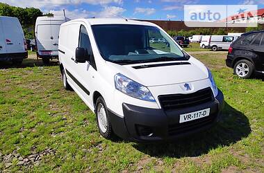 Вантажопасажирський фургон Peugeot Expert 2015 в 