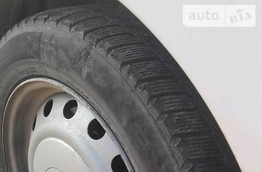 Грузопассажирский фургон Peugeot Expert 2012 в 