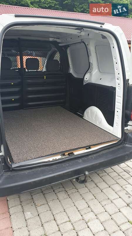 Вантажопасажирський фургон Peugeot Expert 2016 в Іршаві фото 5 Вантажопасажирський фургон Peugeot Expert 2016 в Іршаві