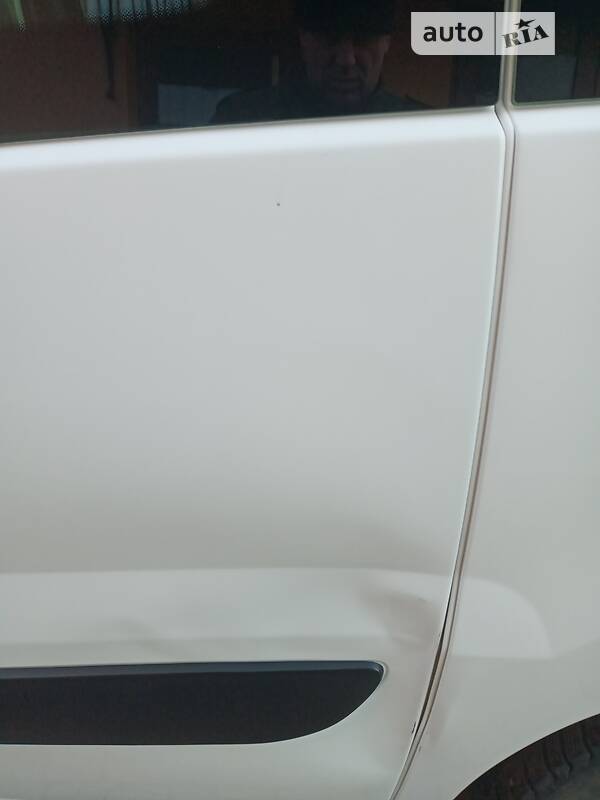 Мінівен Peugeot Expert 2012 в Івано-Франківську