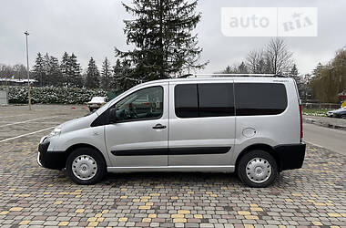 Минивэн Peugeot Expert 2007 в 