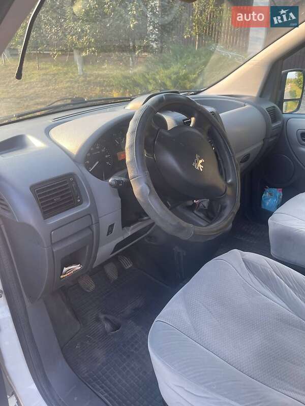 Мінівен Peugeot Expert 2010 в Хмельницькому фото 10 Мінівен Peugeot Expert 2010 в Хмельницькому