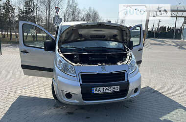 Минивэн Peugeot Expert 2013 в Киеве