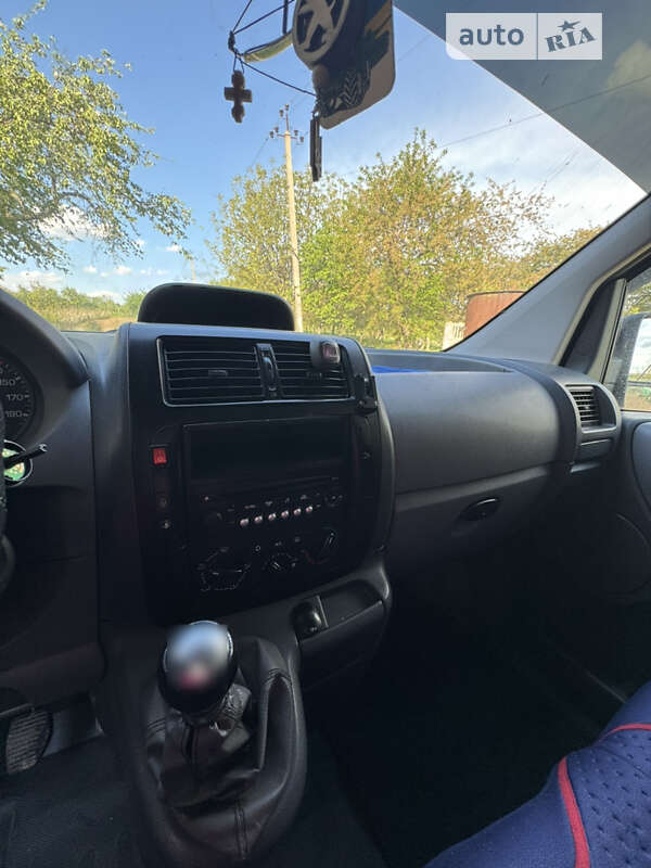 Мінівен Peugeot Expert 2008 в Шаргороді