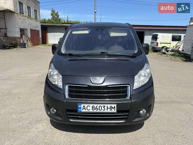 Мінівен Peugeot Expert 2015 в Луцьку фото 2 Мінівен Peugeot Expert 2015 в Луцьку