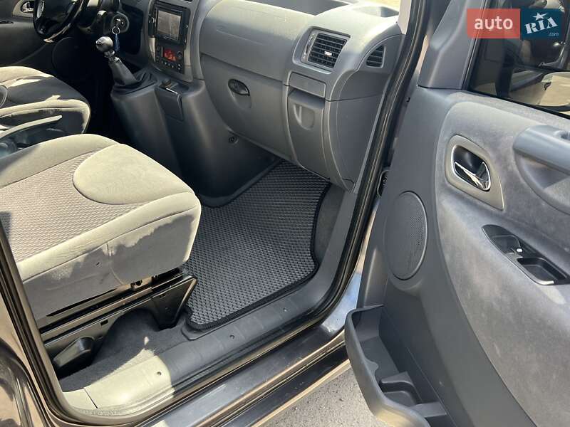 Мінівен Peugeot Expert 2015 в Луцьку фото 24 Мінівен Peugeot Expert 2015 в Луцьку