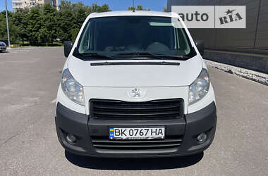 Вантажний фургон Peugeot Expert 2014 в Рівному