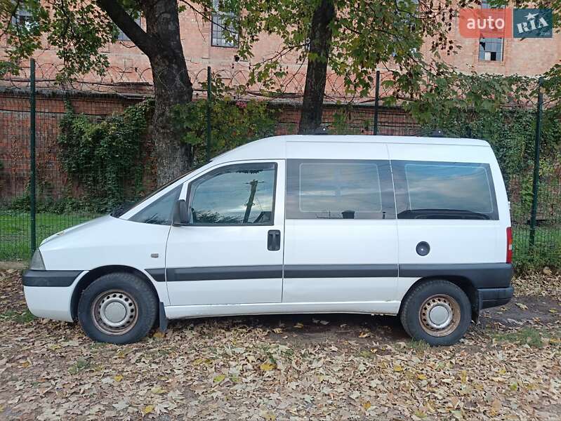Минивэн Peugeot Expert 2006 в Черновцах