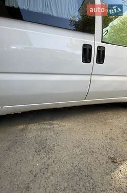 Минивэн Peugeot Expert 2001 в 