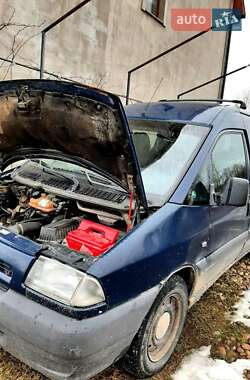 Минивэн Peugeot Expert 2002 в 