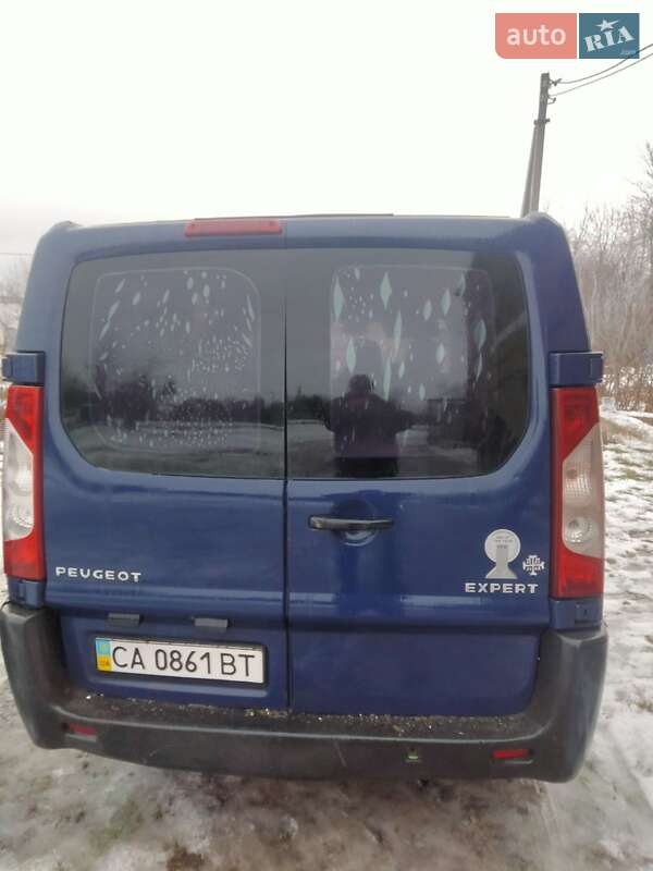 Мінівен Peugeot Expert 2008 в Умані