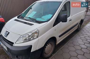 Вантажний фургон Peugeot Expert 2010 в Сваляві