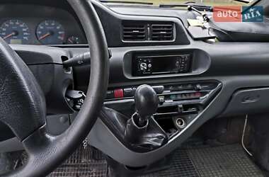 Минивэн Peugeot Expert 2000 в 