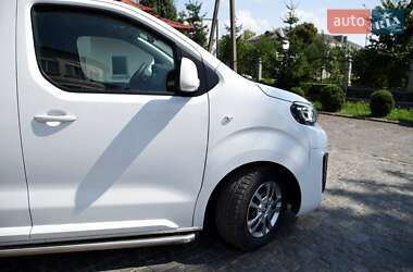 Минивэн Peugeot Expert 2017 в 