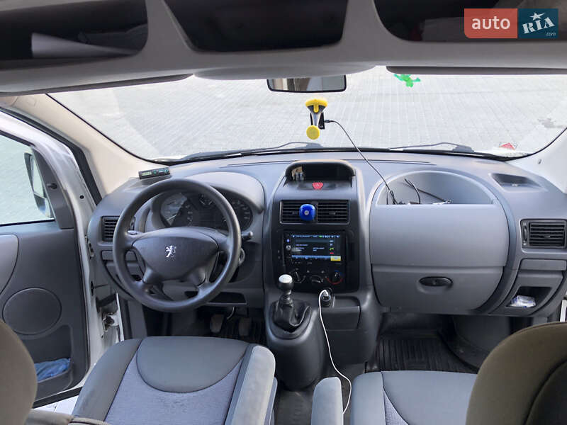 Мінівен Peugeot Expert 2007 в Трускавці