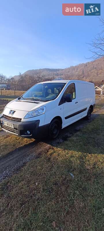 Грузовой фургон Peugeot Expert 2012 в 