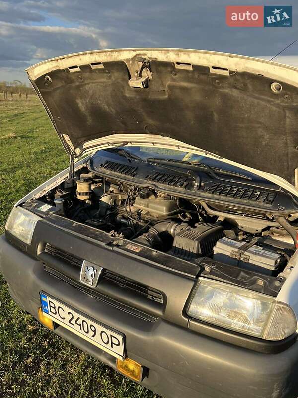 Минивэн Peugeot Expert 2002 в Жидачове