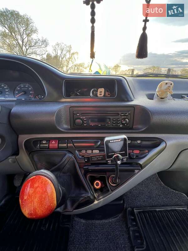 Минивэн Peugeot Expert 2002 в Жидачове