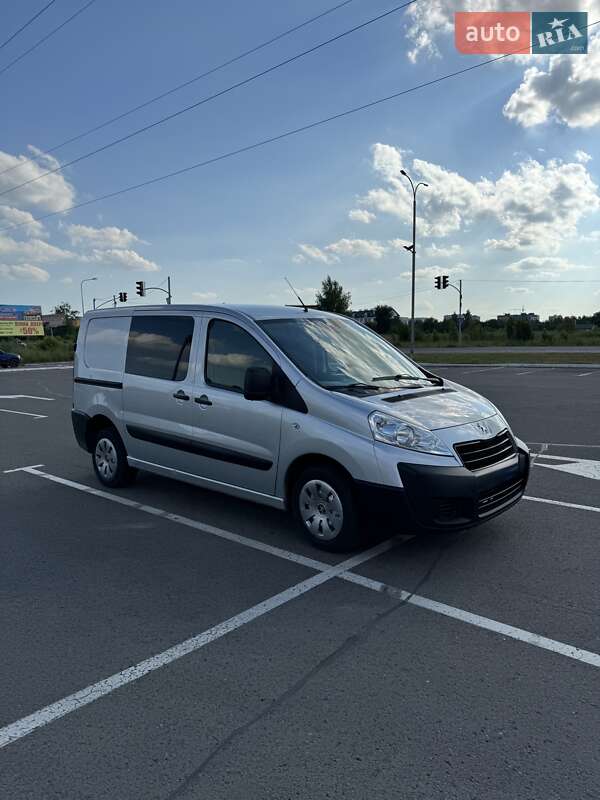 Минивэн Peugeot Expert 2015 в Луцке