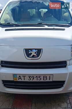 Минивэн Peugeot Expert 2009 в 