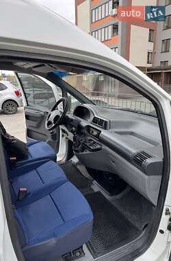 Мінівен Peugeot Expert 2005 в 