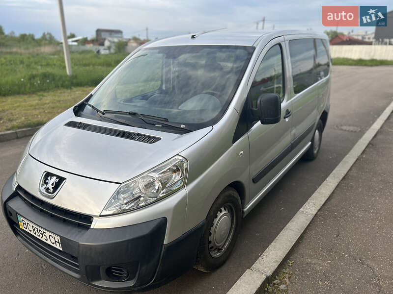 Мінівен Peugeot Expert 2008 в 