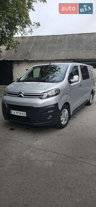Грузопассажирский фургон Peugeot Expert 2017 в 
