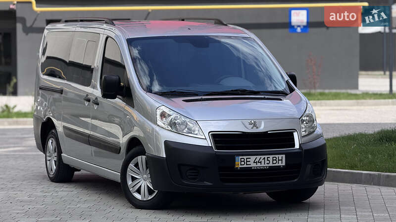 Мінівен Peugeot Expert 2012 в Івано-Франківську