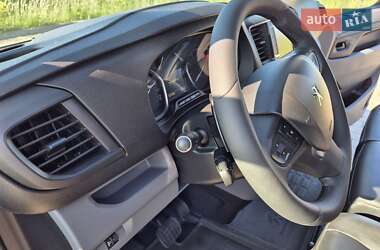 Грузовой фургон Peugeot Expert 2016 в 