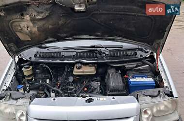 Минивэн Peugeot Expert 2006 в 
