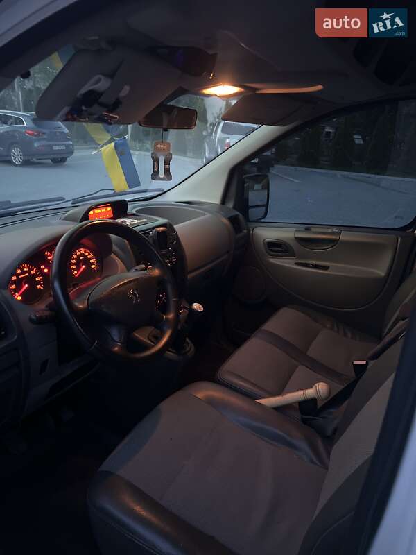 Минивэн Peugeot Expert 2007 в Полонном