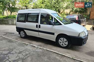 Минивэн Peugeot Expert 2005 в 