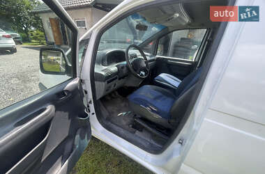 Грузовой фургон Peugeot Expert 2002 в 