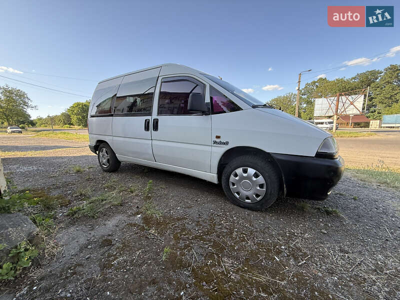 Мінівен Peugeot Expert 1996 в Кіцмані
