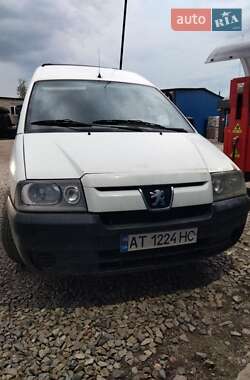 Вантажний фургон Peugeot Expert 2004 в Івано-Франківську