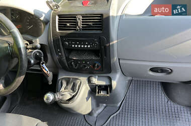 Грузопассажирский фургон Peugeot Expert 2011 в 
