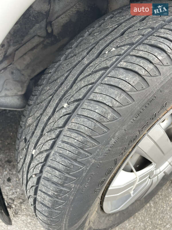 Мінівен Peugeot Expert 2000 в Володимирі