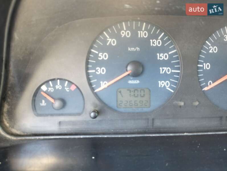 Минивэн Peugeot Expert 2005 в Ровно