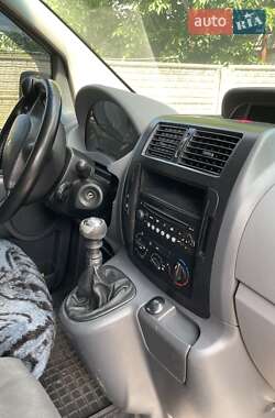 Грузовой фургон Peugeot Expert 2007 в 
